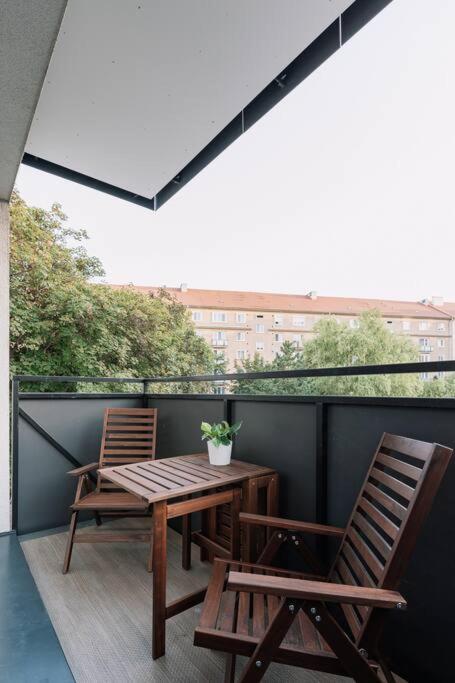Stylish Apartment Retreat Bratislava Extérieur photo
